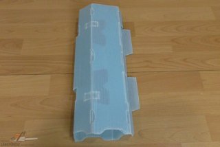 Kartonplast törzsvédő (növekedési henger) 40cm hosszú 8,5x8,5cm keresztmetszetű