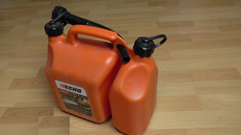 ECHO kombinált tartály - benzin 6 l + Olaj 2,5 l