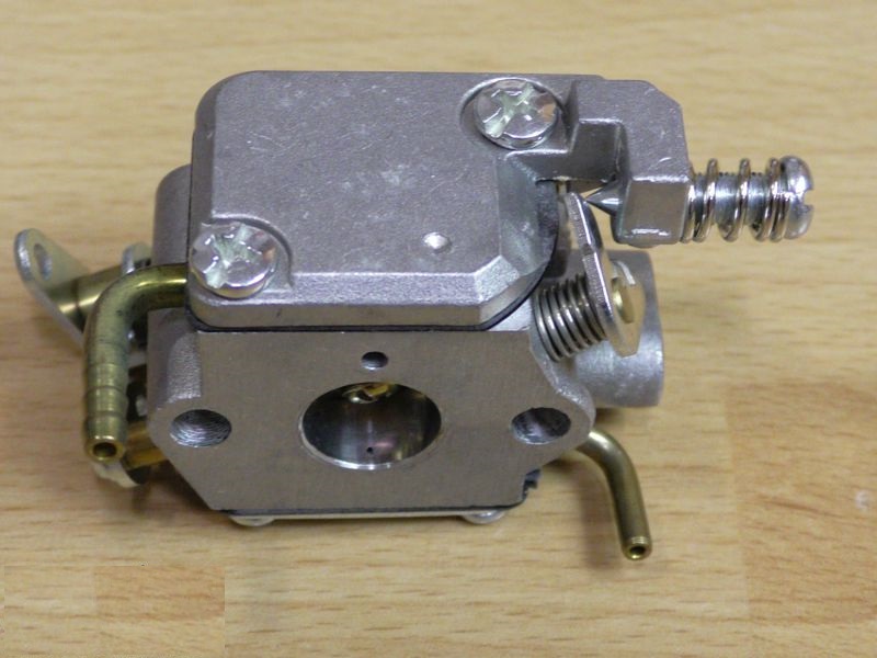 Hecht 929R karburátor