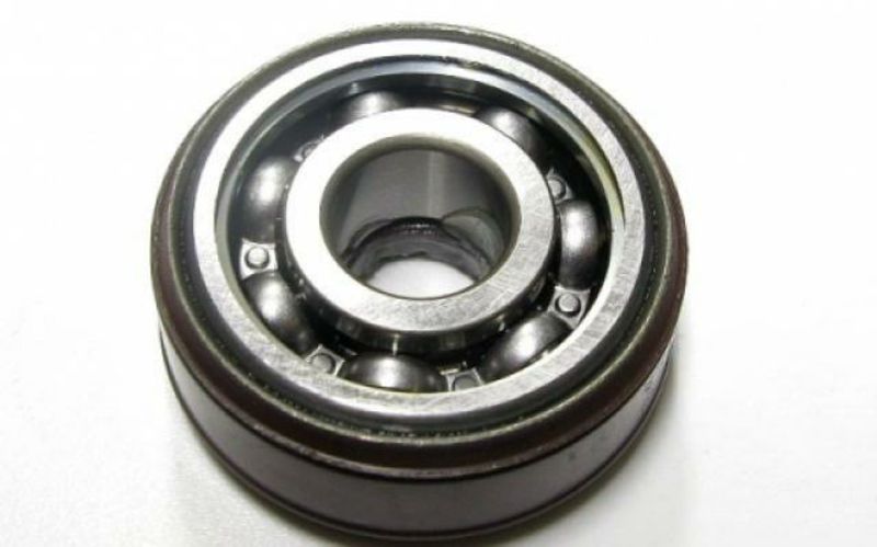 Csapágy szimmeringgel Husqvarna 235R, 232R, 240JR,