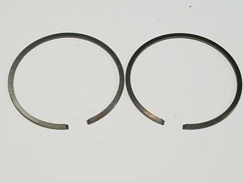 Dugattyú gyűrű Univerzális 50x1.5mm oldalstiftes, 2db/csomag