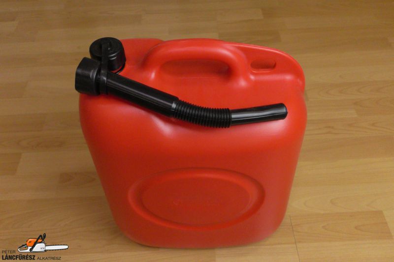 Műanyag üzemanyagkanna 20 Liter - piros
